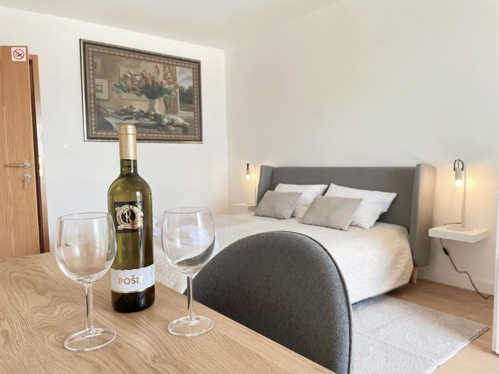 Caramel Comforts With Sea View In Stinjan Only 300 Meters From The Beach PUY 외부 사진