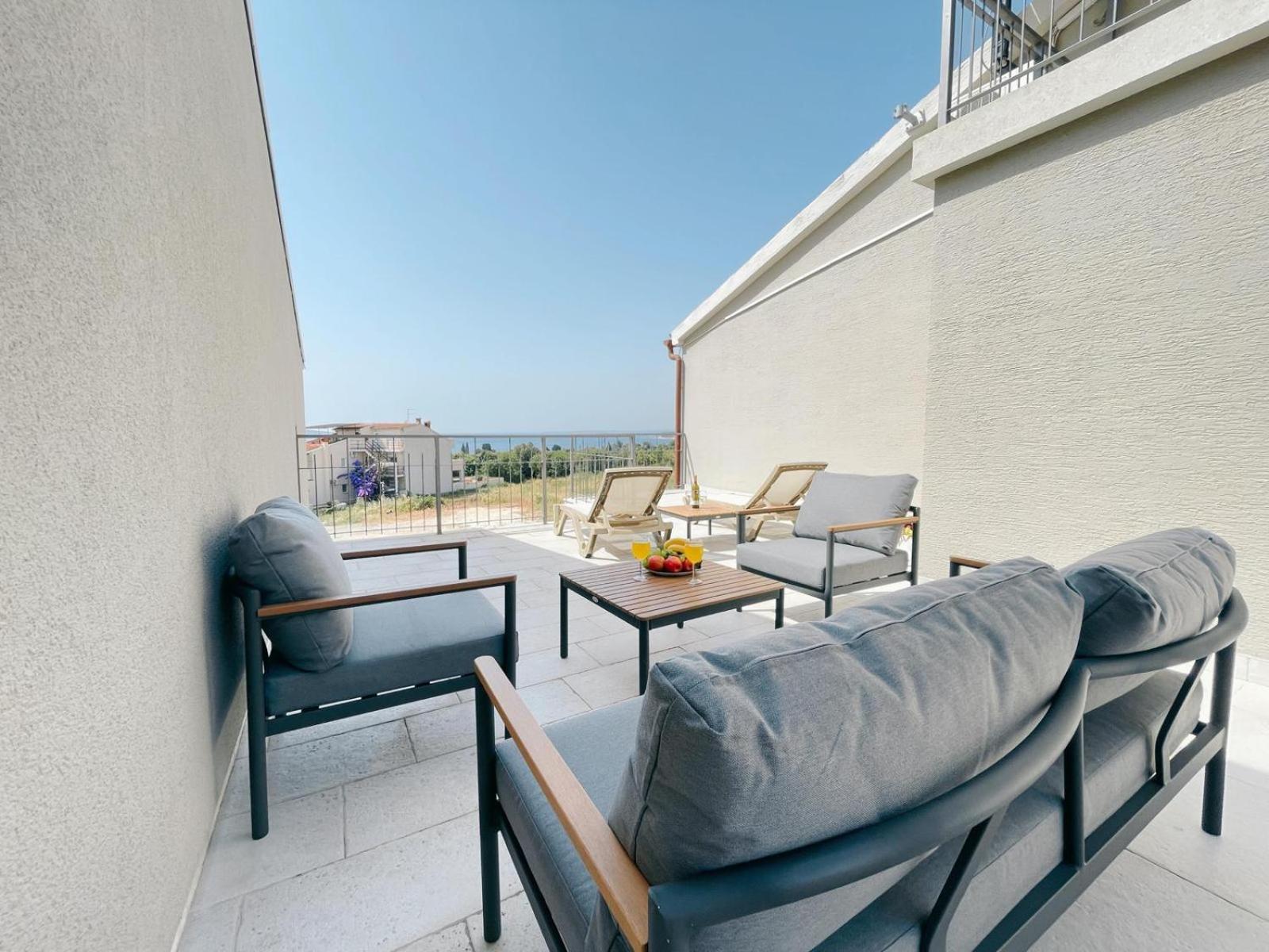 Caramel Comforts With Sea View In Stinjan Only 300 Meters From The Beach PUY 외부 사진