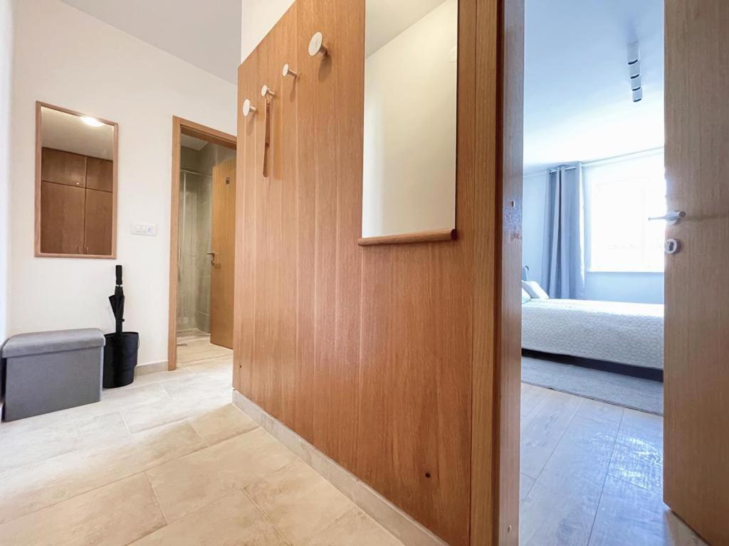 Caramel Comforts With Sea View In Stinjan Only 300 Meters From The Beach PUY 외부 사진