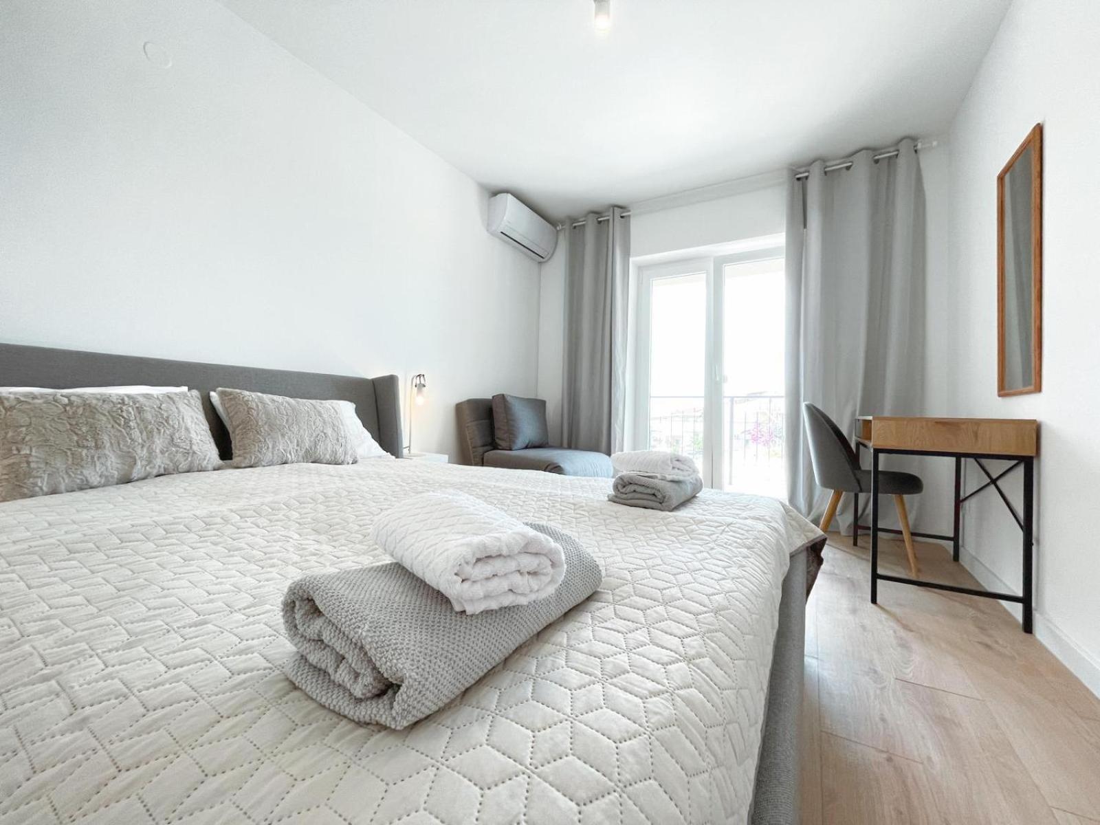 Caramel Comforts With Sea View In Stinjan Only 300 Meters From The Beach PUY 외부 사진
