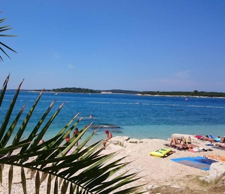 Caramel Comforts With Sea View In Stinjan Only 300 Meters From The Beach PUY 외부 사진